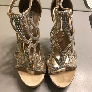 Steve Madden Gold Heels